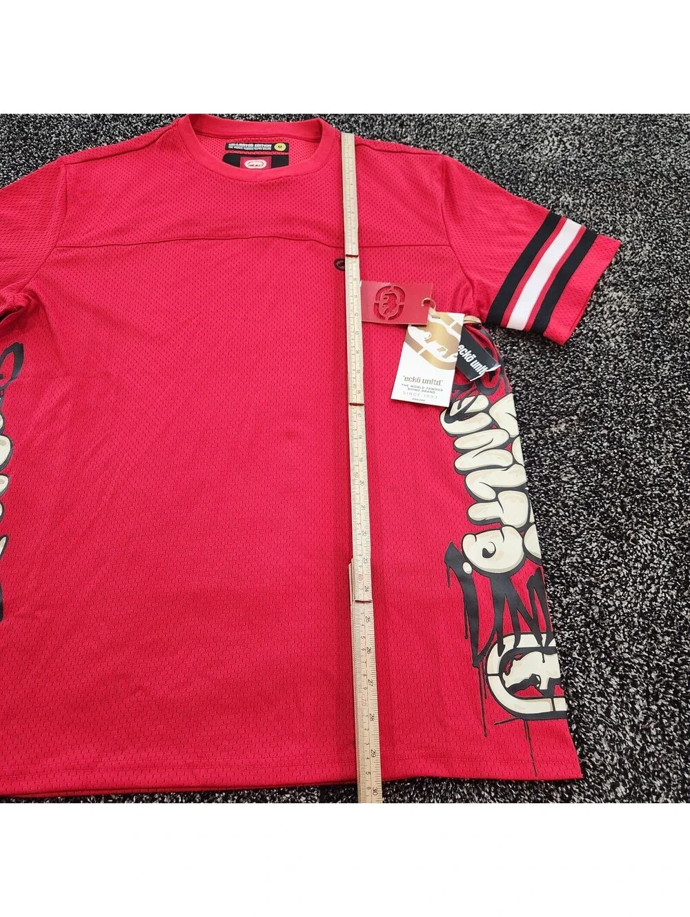 ECKO UNLTD Mesh Jersey T Shirt Mens Medium Red Streetwear Graphic Rhino Y2K NWT
